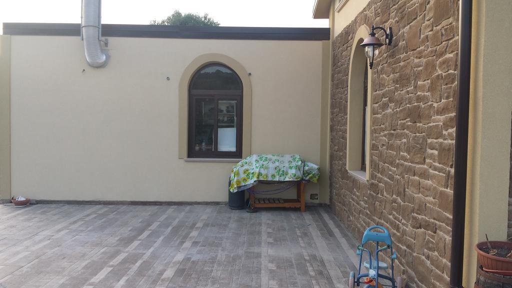 Agriturismo Donna Beatrice Bianco Exteriör bild