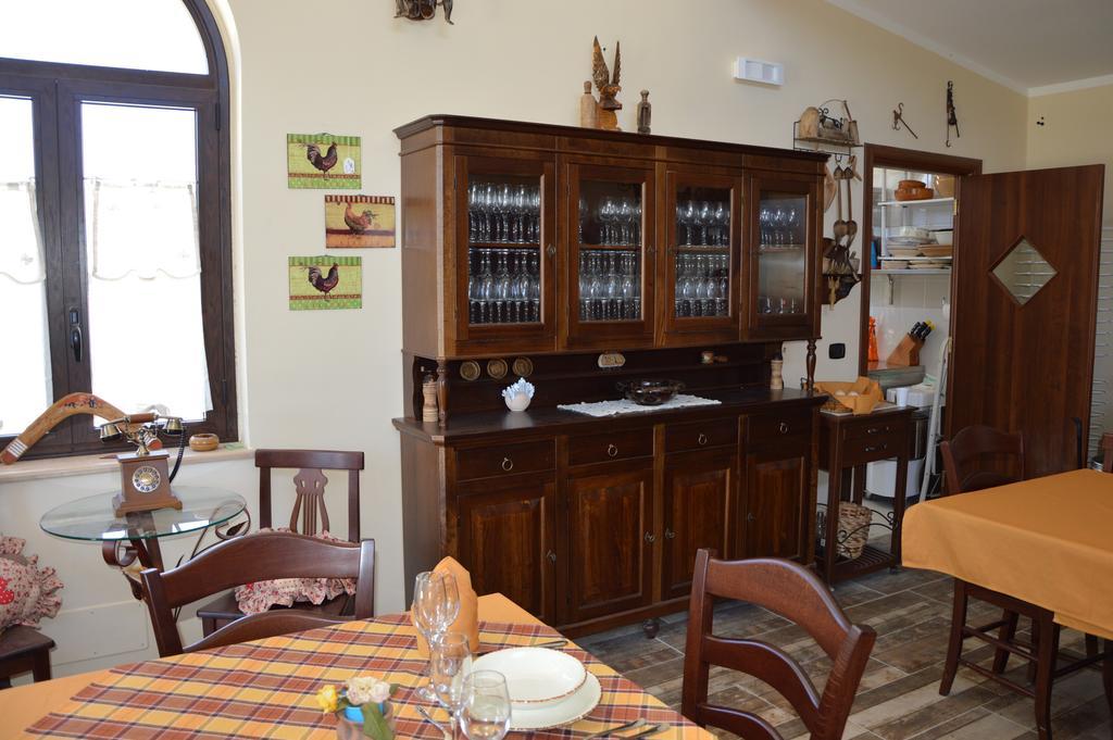 Agriturismo Donna Beatrice Bianco Exteriör bild
